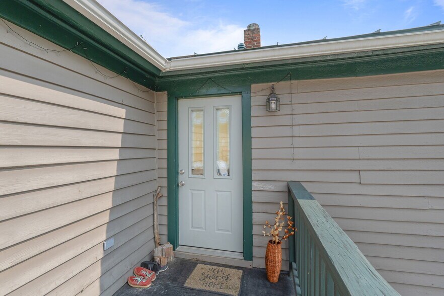 More Photos Of 485 Valley St, Scottsville General Retail For Sale