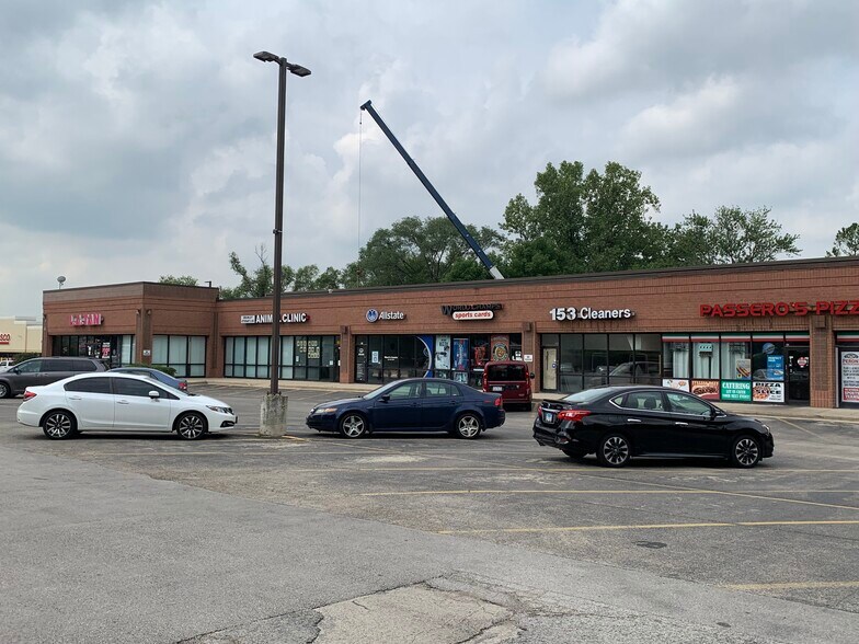 More Photos Of 5328 Main St, Lisle Storefront For Lease