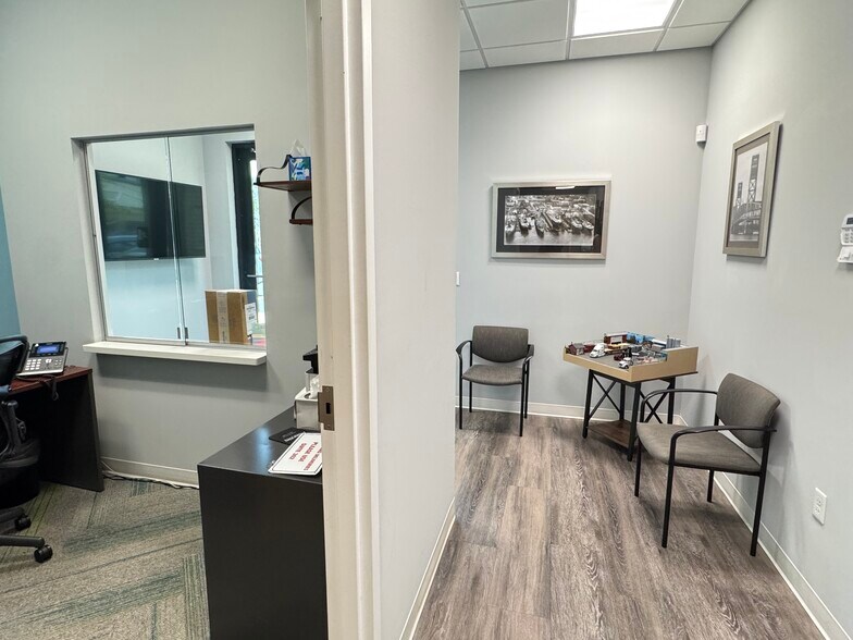 More Photos Of 3003 Claire Ln, Jacksonville Unknown For Lease