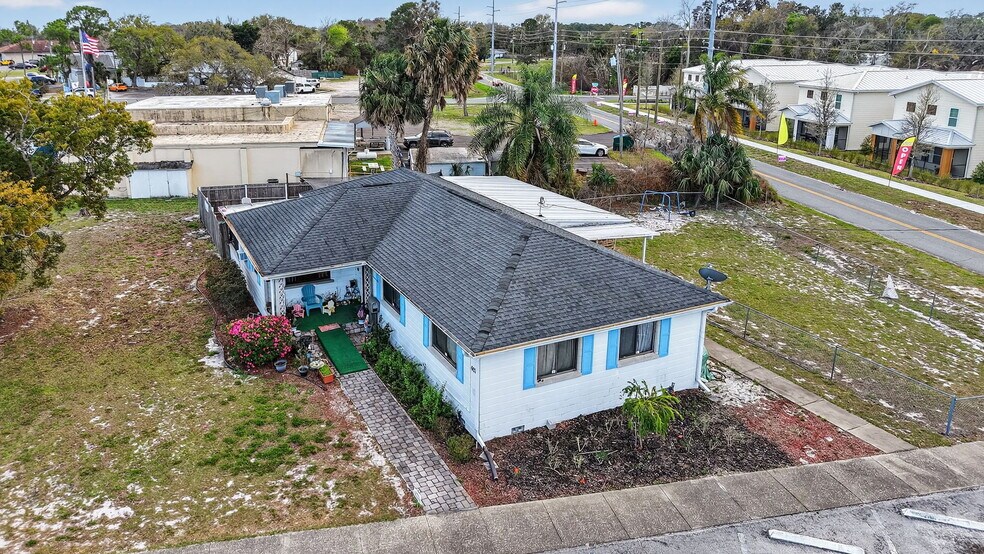 More Photos Of 4075 N County Road 19A, Mount Dora Daycare Center For Sale