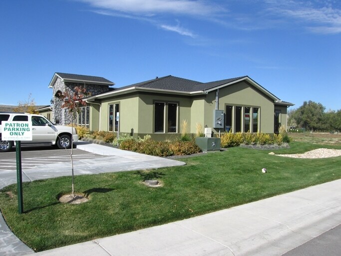 More Photos Of 430 W Iowa Ave, Nampa Loft Creative Space For Sale