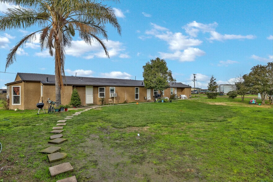 More Photos Of 5125 Kaiser Rd, Stockton Apartments For Sale