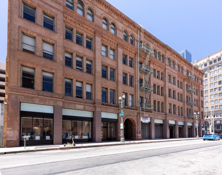 More Photos Of 300-310 S Broadway, Los Angeles Office For Lease