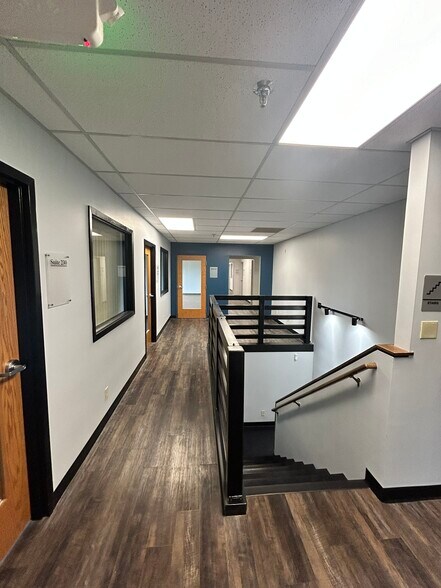 More Photos Of 4810 Lilac Dr, Minneapolis Warehouse For Lease