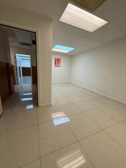 More Photos Of 3057 Coney Island Ave, Brooklyn Medical For Lease
