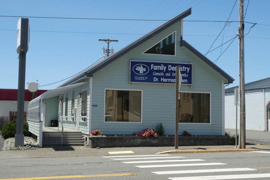 Primary Photo Of 29814 Ellensburg, Gold Beach Medical For Sale