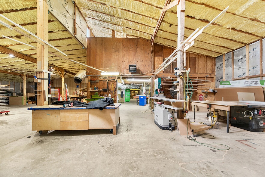More Photos Of 5128 Highway 100, Lyles Freestanding For Sale