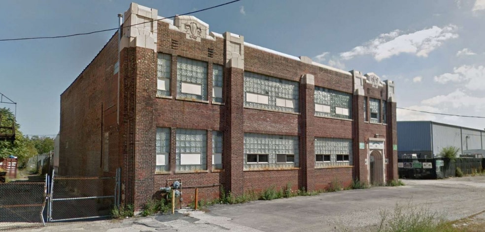 Primary Photo Of 3661 S Iron St, Chicago Refrigeration Cold Storage For Sale