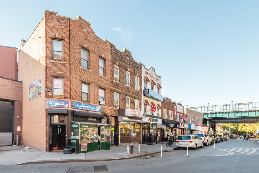 More Photos Of 4014 83rd St, Elmhurst Apartments For Lease