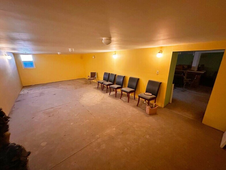 More Photos Of 1700 N Mesa St, El Paso Medical For Sale