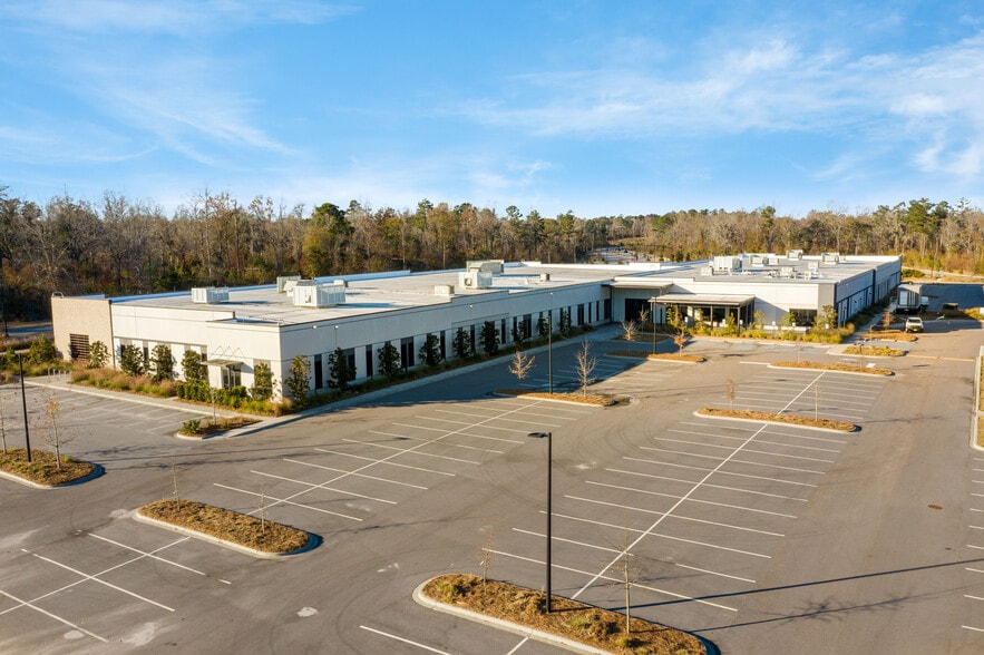 More Photos Of 3450 Ingleside Blvd, North Charleston Office For Lease