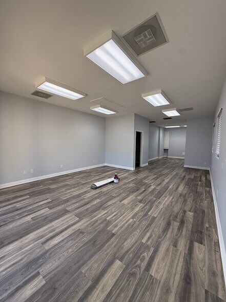 More Photos Of 2300 Matlock Rd, Mansfield Freestanding For Lease