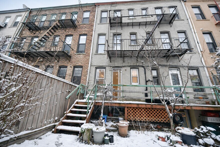 More Photos Of 1679 Gates Ave, Ridgewood Apartments For Sale