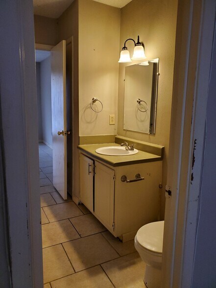 More Photos Of , Baton Rouge Multifamily For Sale