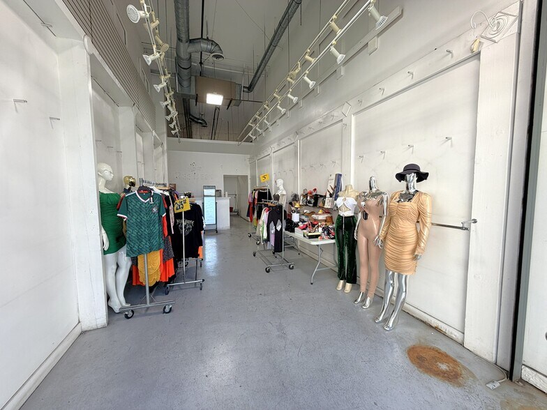 More Photos Of 780-798 E 12th St, Los Angeles Storefront For Lease