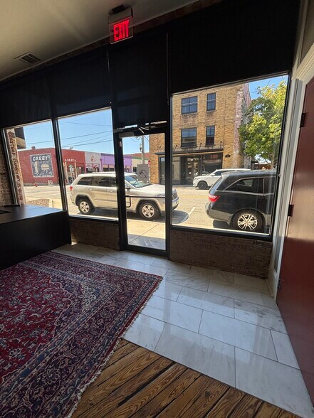 More Photos Of 18 E Candler St, Winder Office For Lease