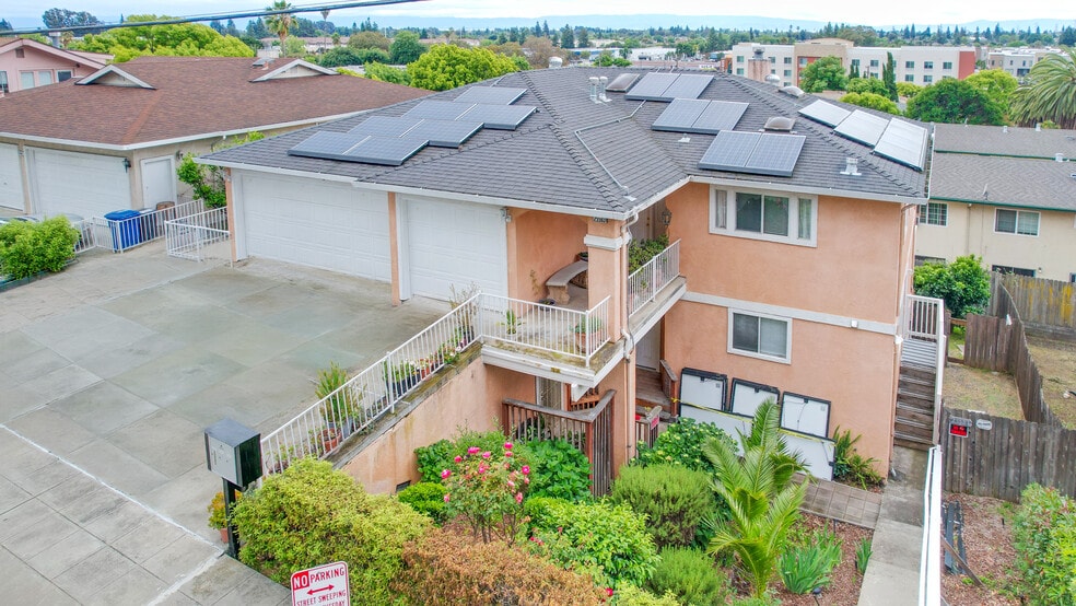 Primary Photo Of 25583 Spring Dr, Hayward Multifamily For Sale