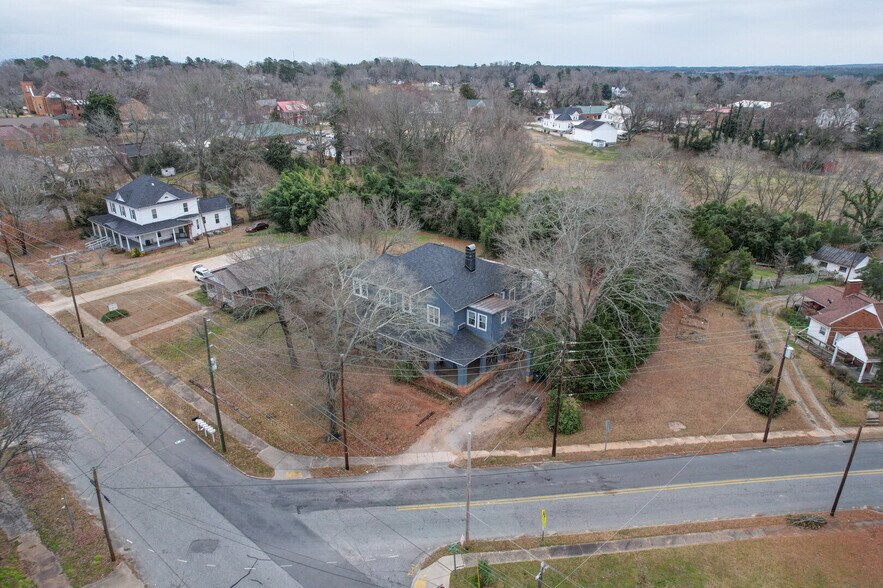More Photos Of 309 W Morgan St, Wadesboro Apartments For Sale