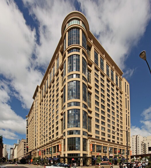 More Photos Of 501 S State St, Chicago Apartments For Lease