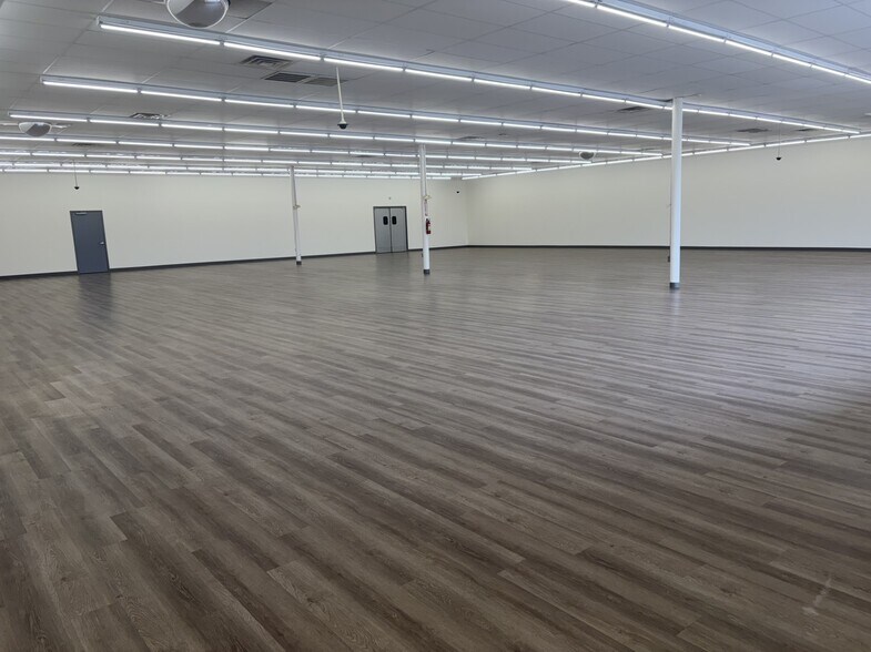 More Photos Of 5429 Acton Hwy, Granbury Freestanding For Lease