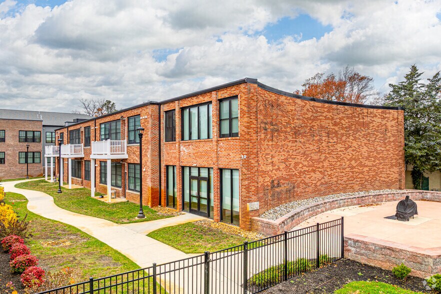 More Photos Of 99 N White Horse Pike, Somerdale Apartments For Sale