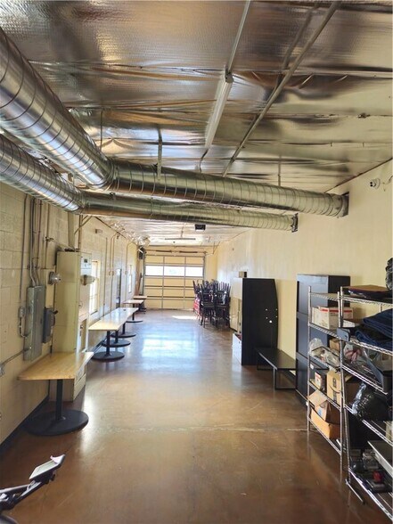More Photos Of 536 W Mountain View Ave, La Habra Warehouse For Sale