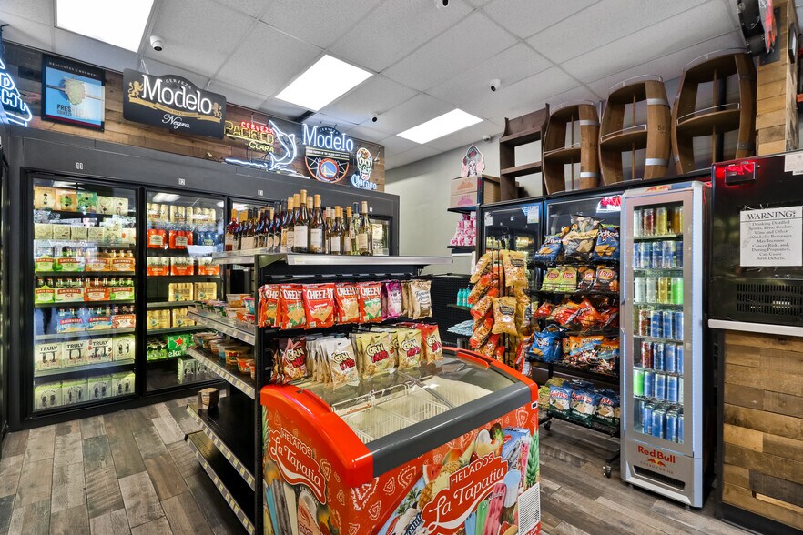More Photos Of 3715 International Blvd, Oakland Convenience Store For Sale