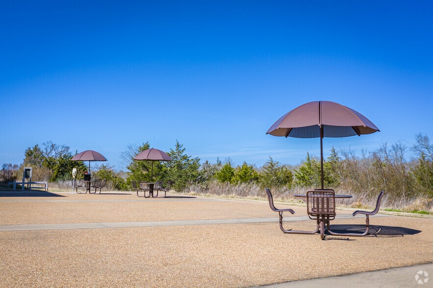 More Photos Of 8441 State Highway 47, Bryan Medical For Lease