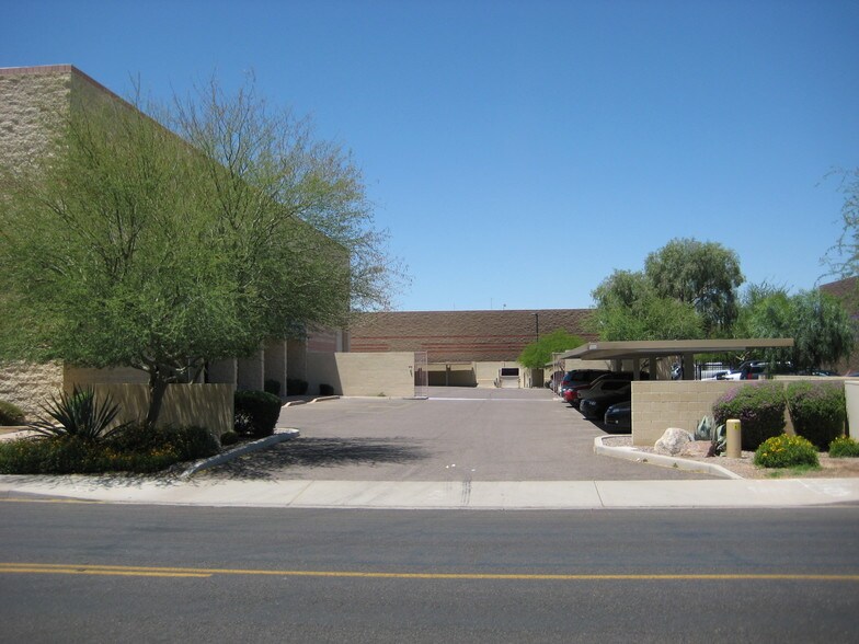 More Photos Of 420 S Smith Rd, Tempe Office For Sale