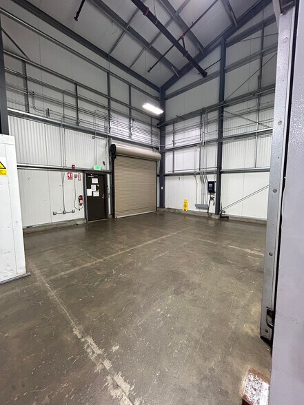 More Photos Of 140 Grove Ct, Healdsburg Manufacturing For Lease