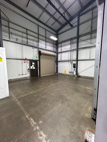 More Photos Of 140 Grove Ct, Healdsburg Manufacturing For Lease