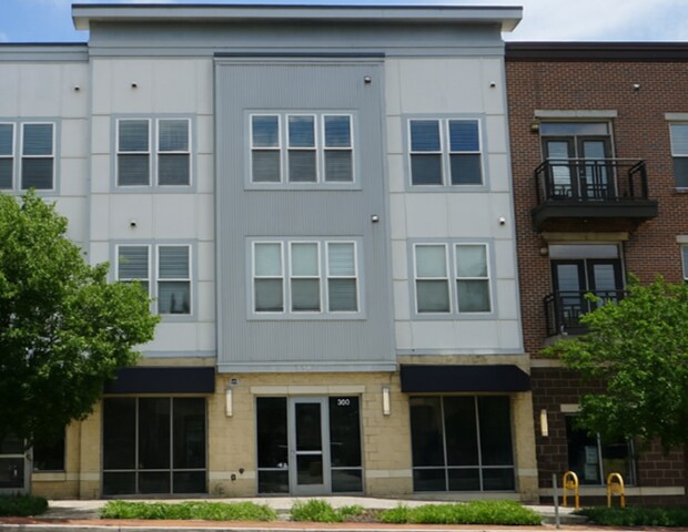 More Photos Of 5551 Baltimore Ave, Hyattsville General Retail For Lease