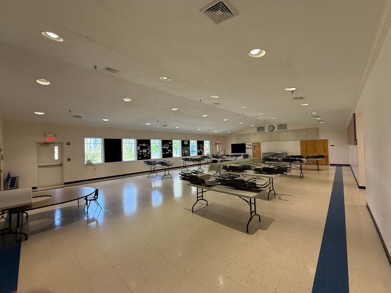 More Photos Of 20850 Langley Rd, Lexington Park Religious Facility For Sale