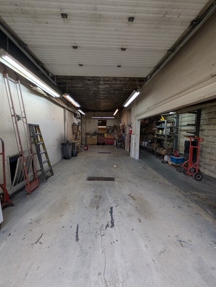 More Photos Of 158 S White Horse Pike, Audubon Auto Repair For Sale