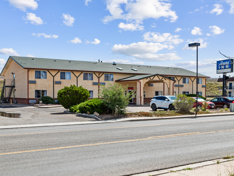 Primary Photo Of 1805 Westland Rd, Cheyenne Hotel For Sale