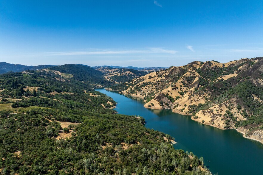 More Photos Of 13700 Rockpile Rd, Geyserville Land For Sale