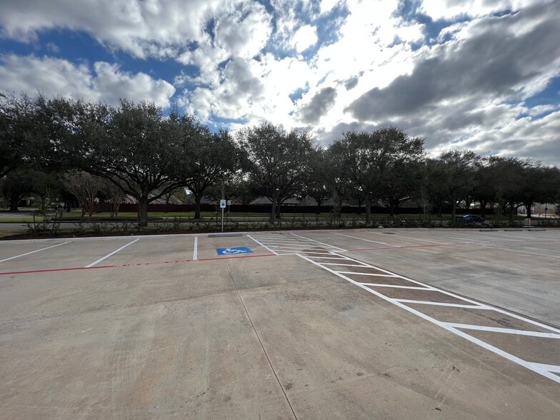 More Photos Of 4899 Highway 6, Missouri City Storefront Retail Office For Sale