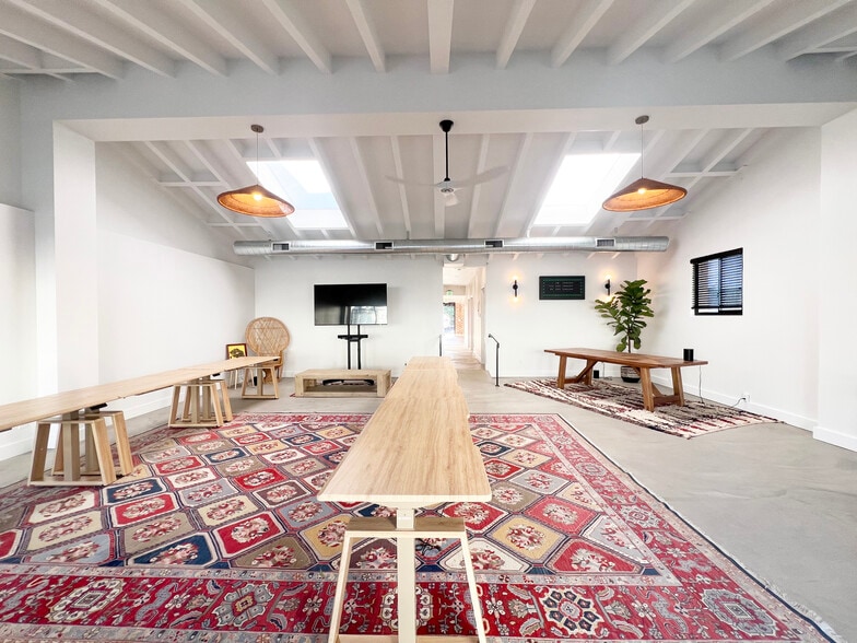 Primary Photo Of 809 Chapala St, Santa Barbara Loft Creative Space For Lease