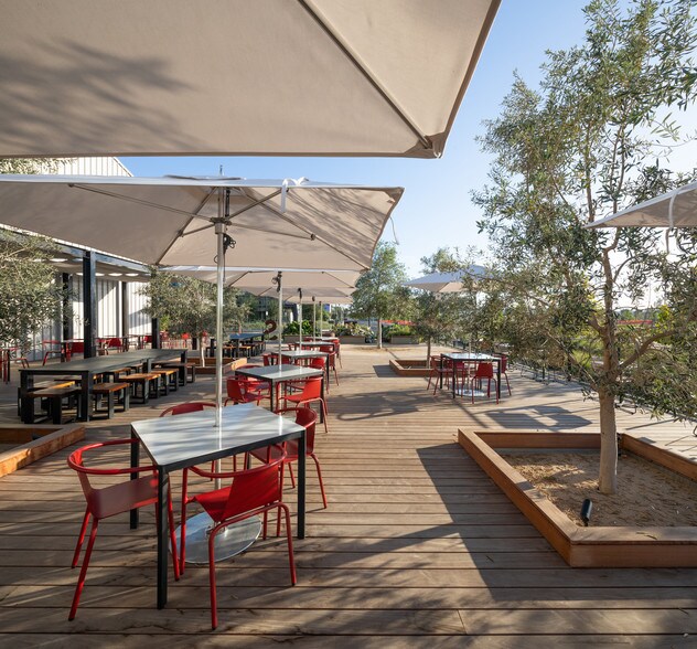 More Photos Of 1730 Flight Way, Tustin Unknown For Lease