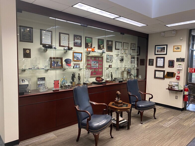 More Photos Of 15 Mullen Rd, Enfield Office For Sale