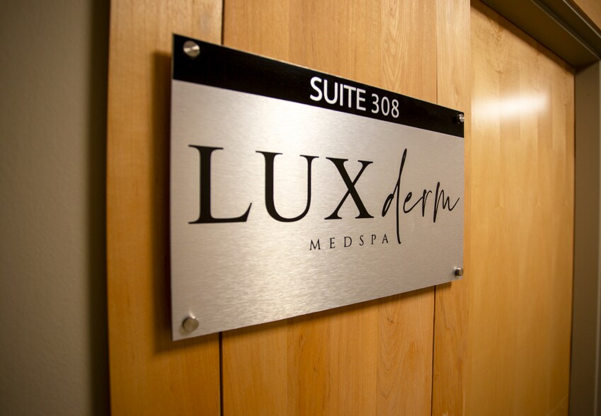 More Photos Of 86 Baker Ave Ext, Concord Medical For Lease