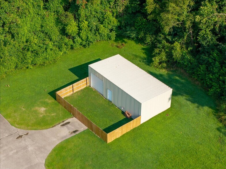 More Photos Of 2855 Us-64 Hwy, Eads Office For Sale