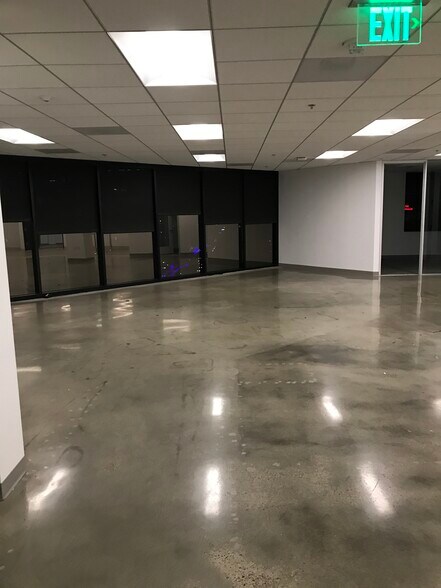 More Photos Of 233 Wilshire Blvd, Santa Monica Office For Lease