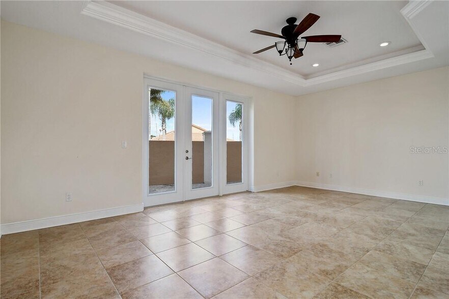 More Photos Of 2105 US 27 S, Lake Placid Apartments For Sale