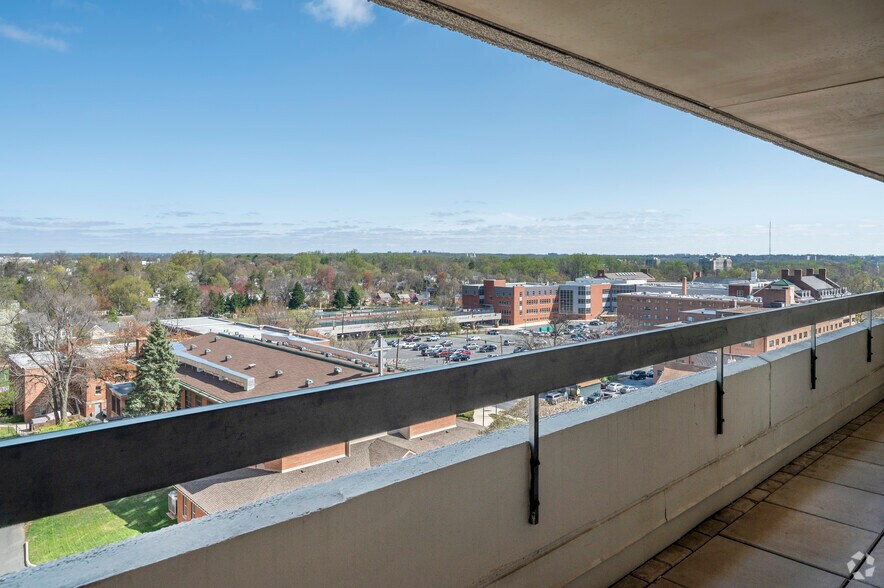 More Photos Of 4520 East West Hwy, Bethesda Office For Lease