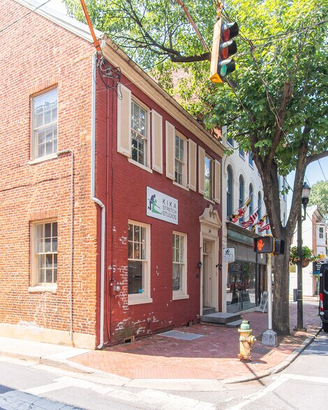 More Photos Of 54 E Patrick St, Frederick Storefront For Lease