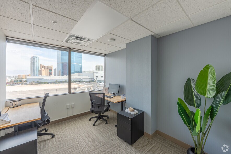 More Photos Of 101 Convention Center Dr, Las Vegas Coworking Space