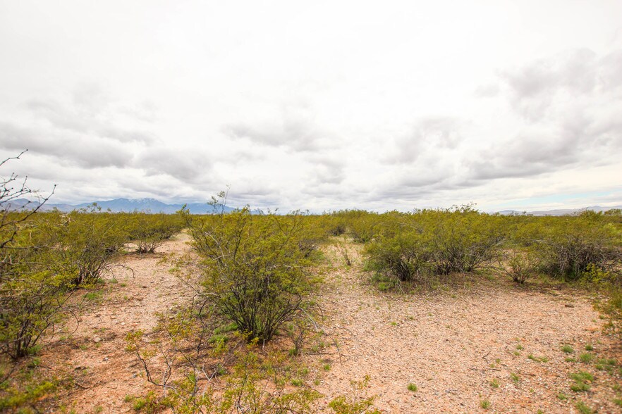 More Photos Of 5860 E Comsoft Pl, Sahuarita Land For Lease