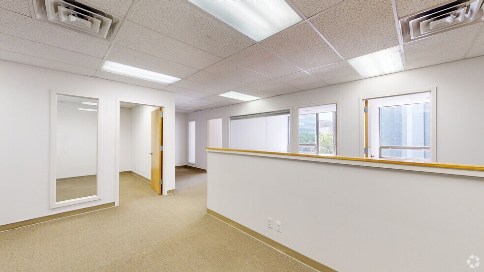 More Photos Of 170 Hamilton Ave, White Plains Office For Lease