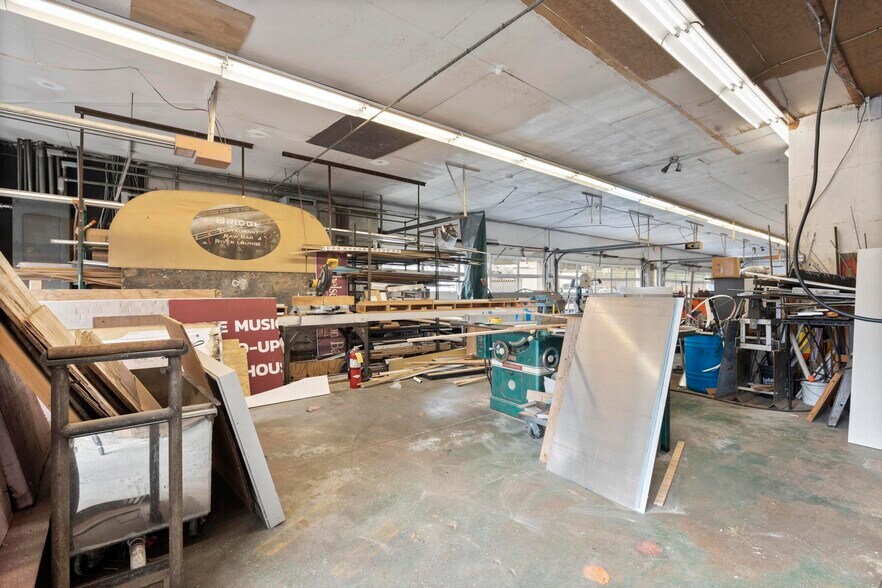 More Photos Of 1531 Route 163, Oakdale Auto Repair For Sale
